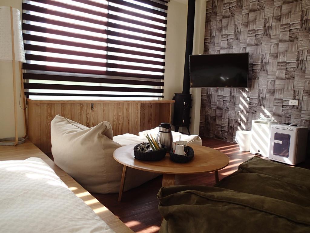 Meow G Cafe Hostel Хуалянь Номер фото