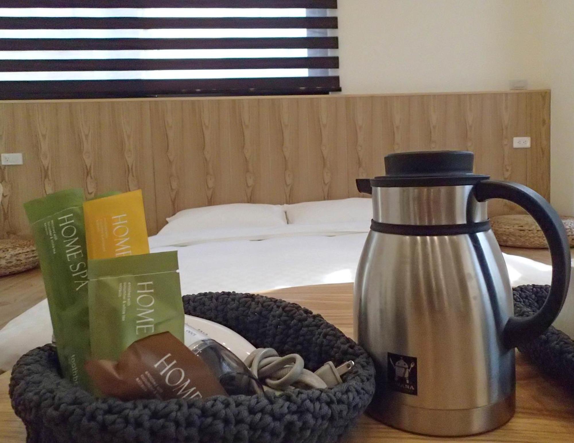Meow G Cafe Hostel Хуалянь Номер фото