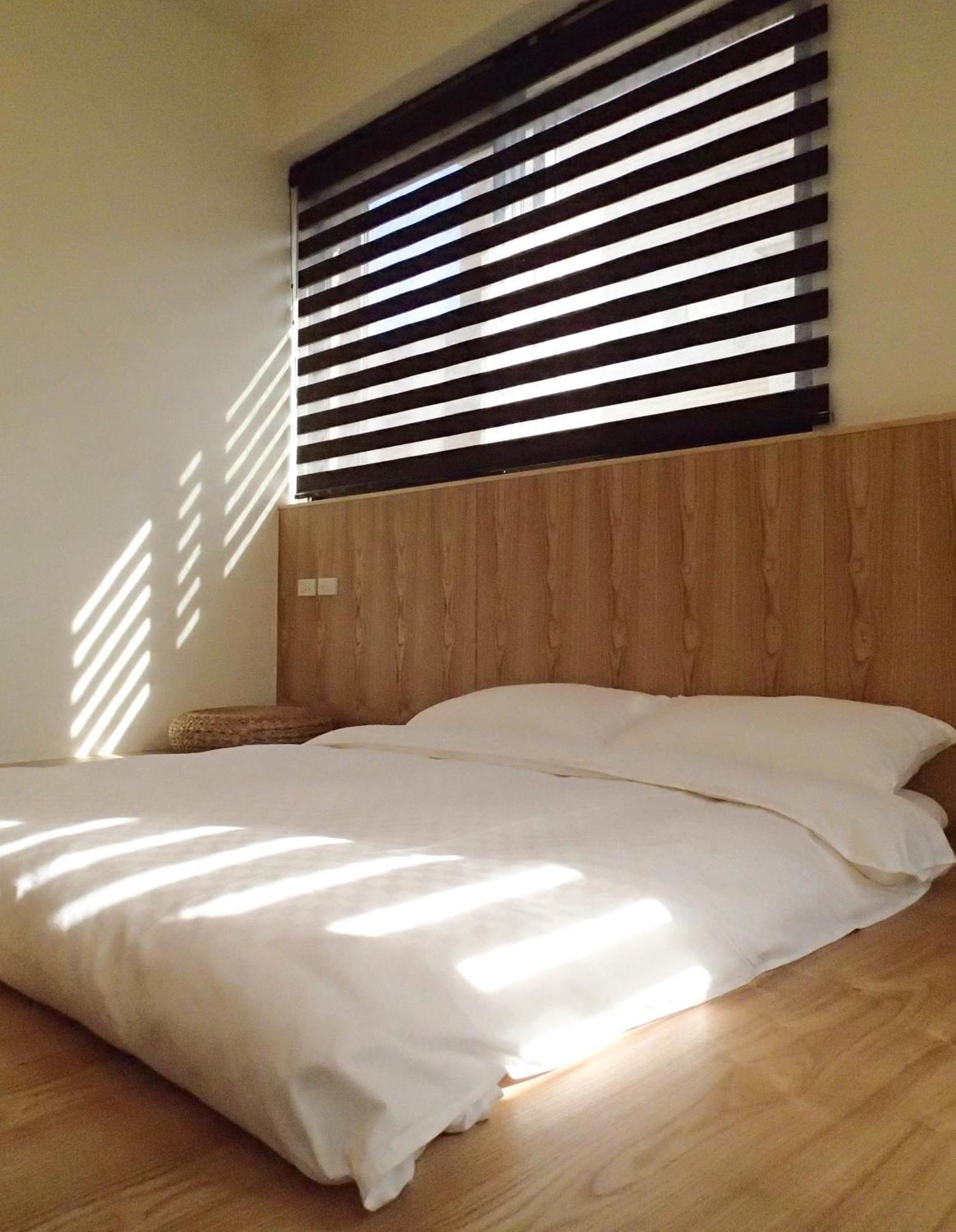 Meow G Cafe Hostel Хуалянь Номер фото
