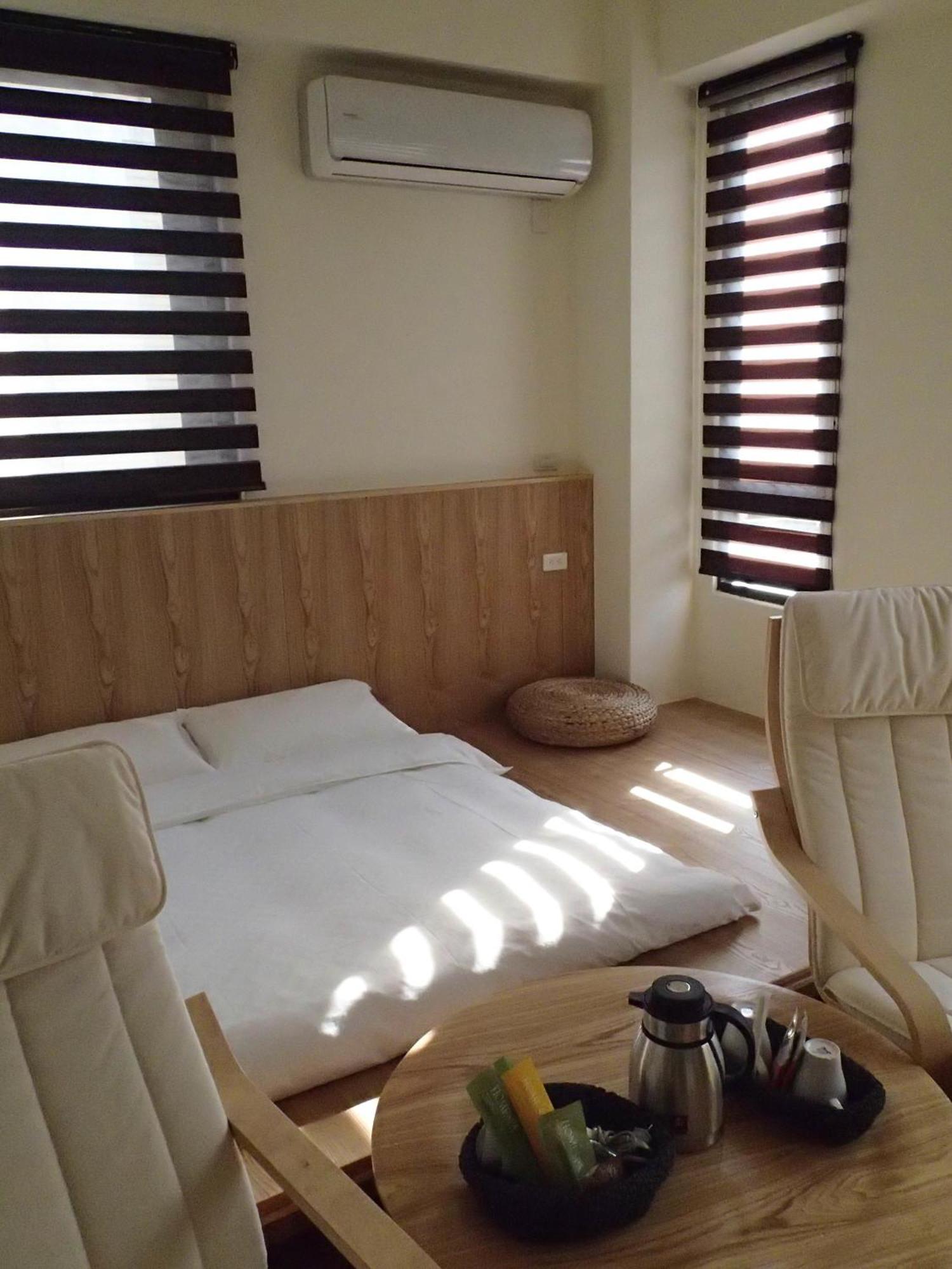 Meow G Cafe Hostel Хуалянь Номер фото